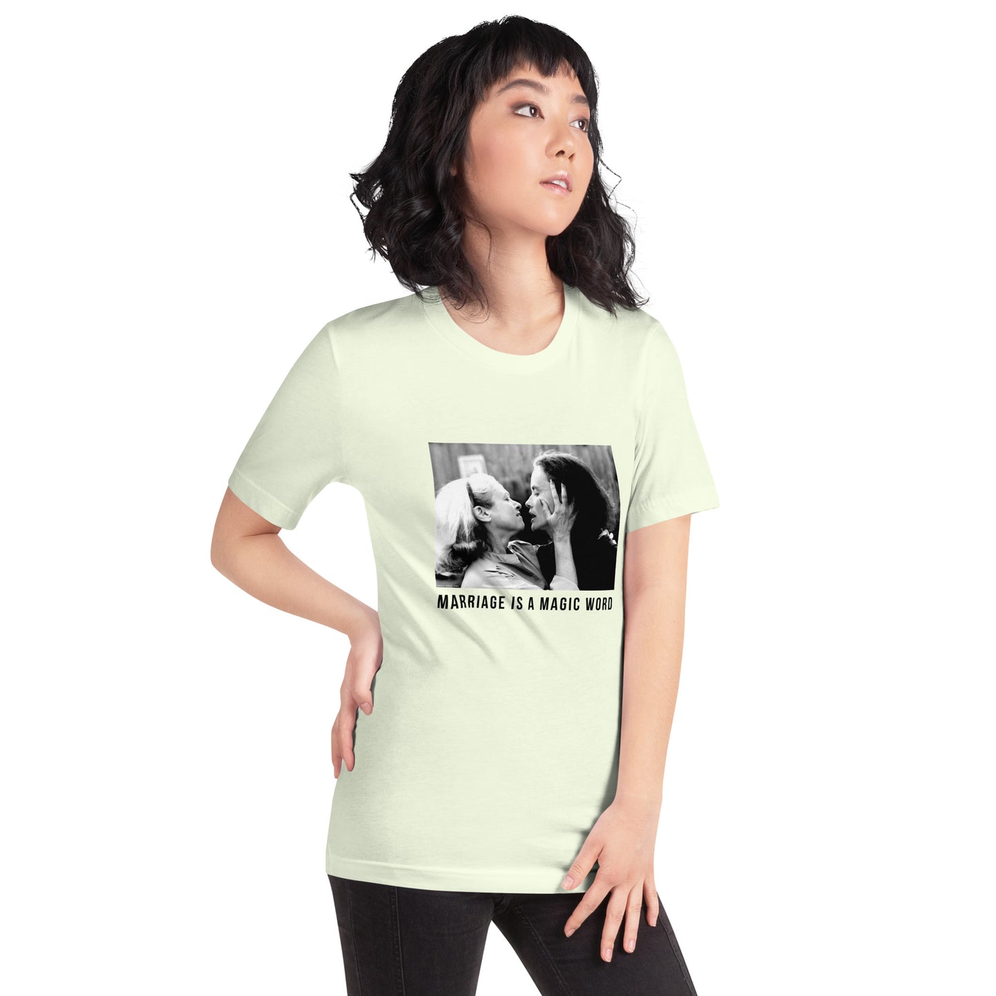 Edie & Thea Unisex t-shirt