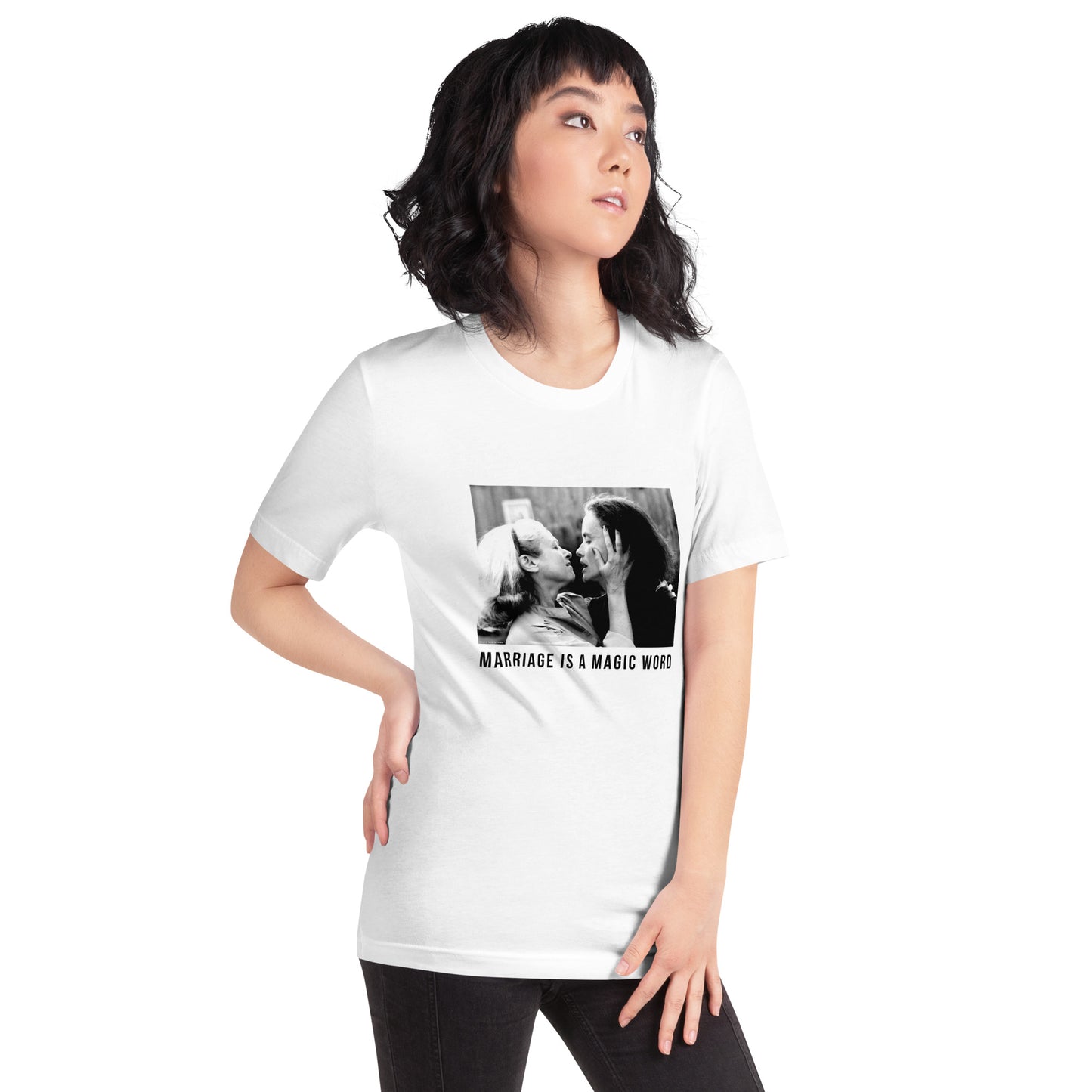 Edie & Thea Unisex t-shirt