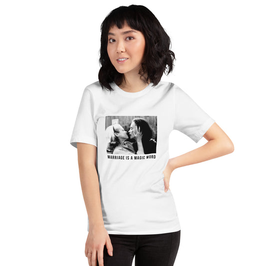 Edie & Thea Unisex t-shirt